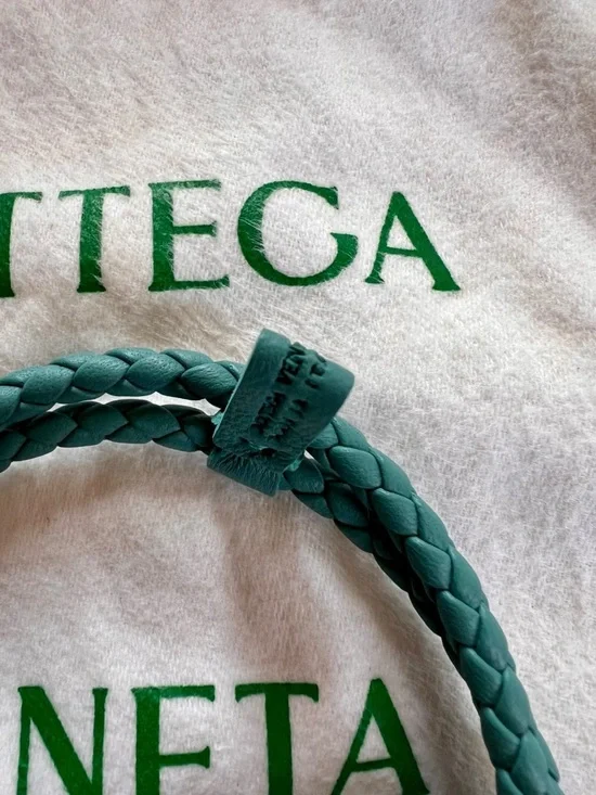Bottega Veneta bracelet - Picture 2 of 3